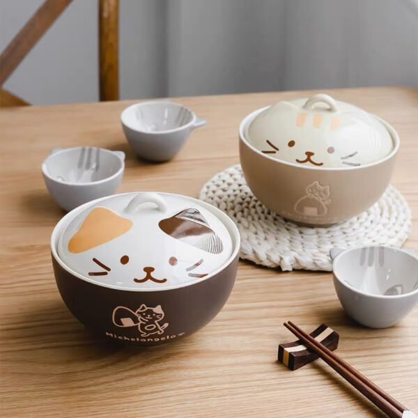 British Shorthair cat couple noodle bowls